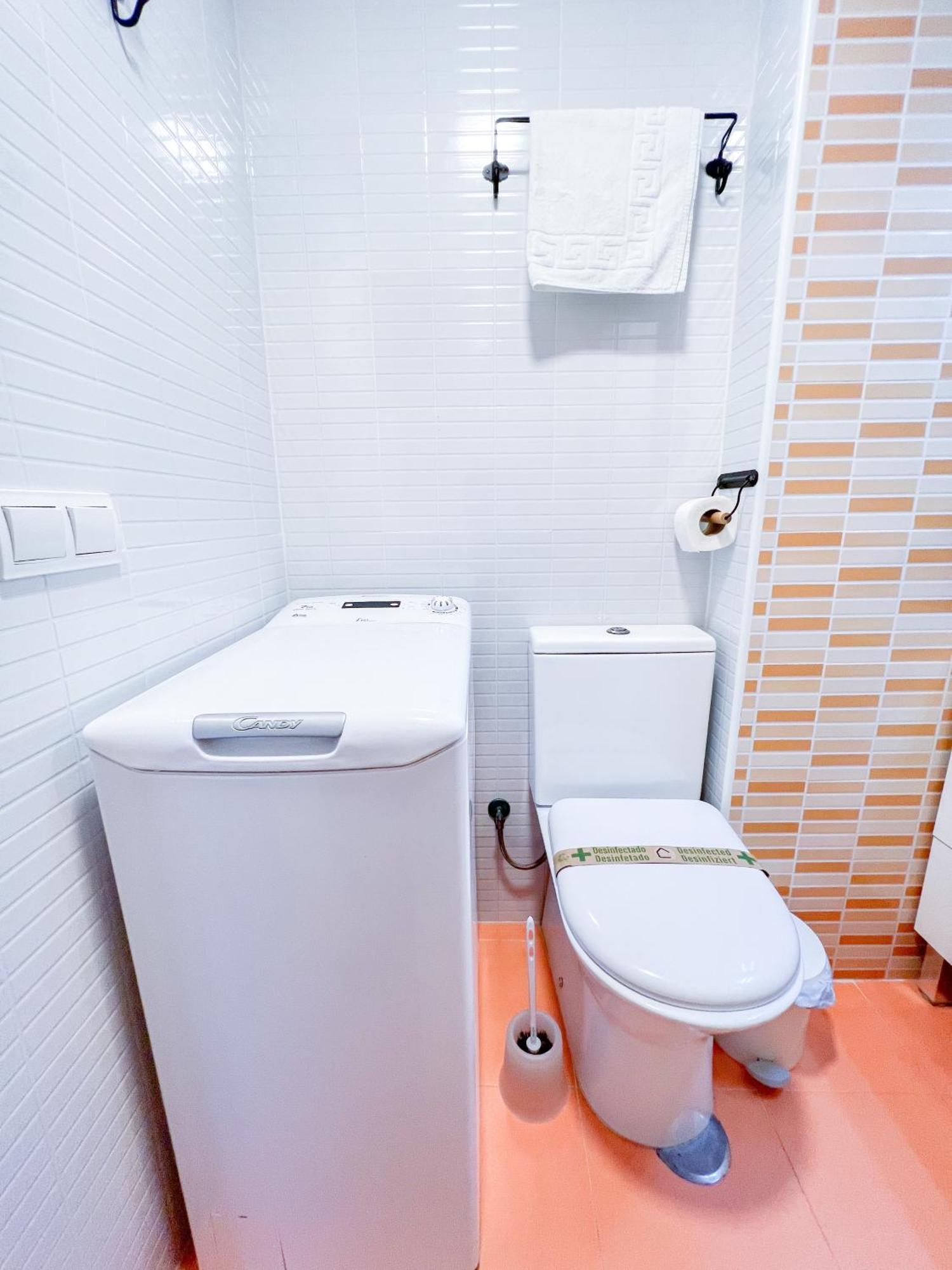 Cozy & Sunny Carihuela Park Apartman Torremolinos Kültér fotó